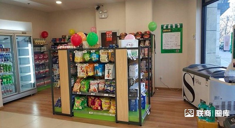 南岸区秀苑大厦的商业秘密：如何打造高效店铺